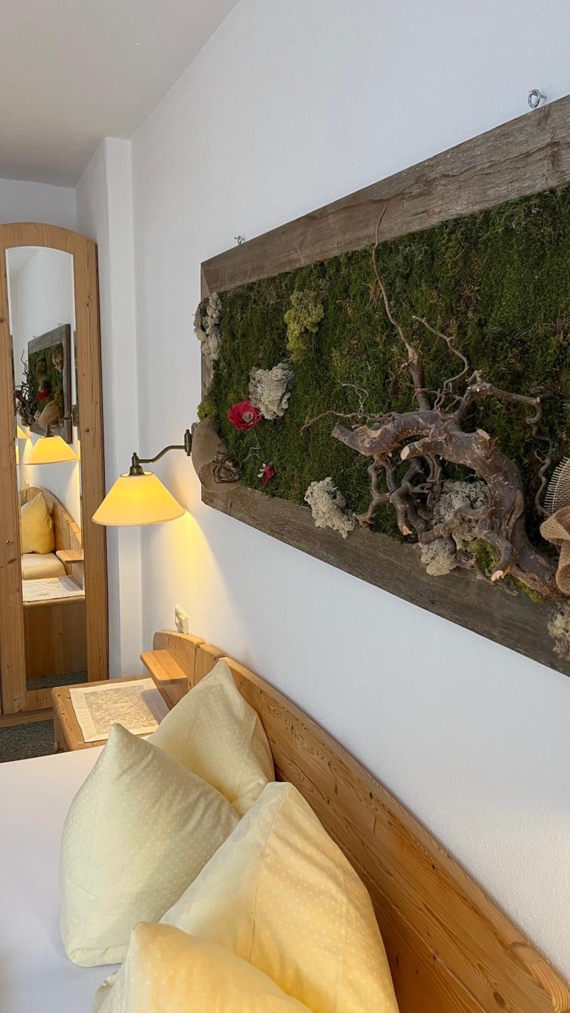 Ahorn Apartment *